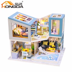 Linda casa de bonecas de madeira M910