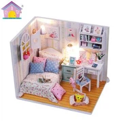 Quarto de menina faça você mesmo casa de madeira